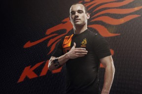 fifa-纳达尔巅峰对决，库里激战塞尔维亚30分钟，大胜胜负难料！